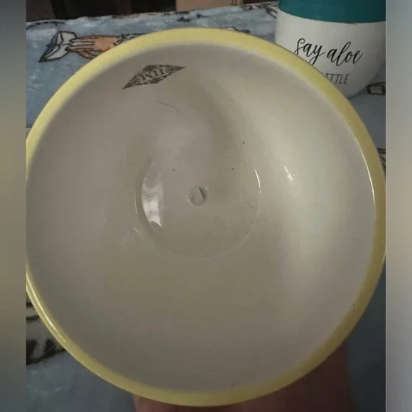 Set of three flower pots - Picture 6 of 9